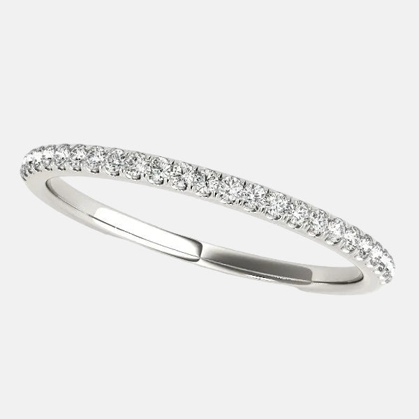 14k White Gold Diamond Wedding Band in Pave Setting (1/8 cttw)