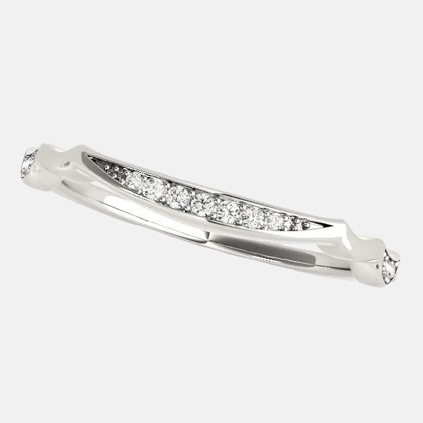 14k White Gold Unique Graduated Style Diamond Wedding Band (1/10 cttw)