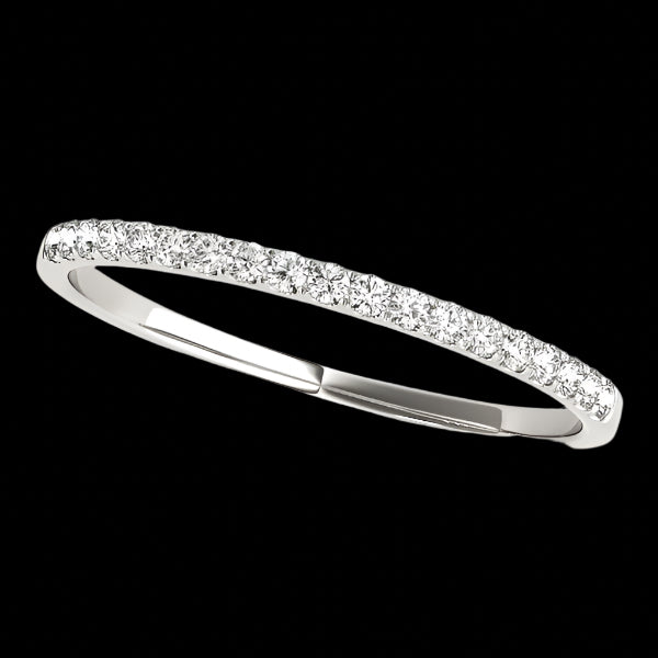14k White Gold Pave Set Round Diamond Wedding Ring (1/8 cttw)