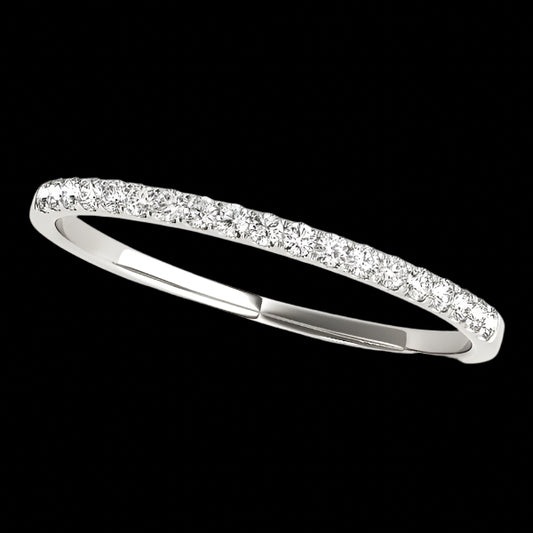 14k White Gold Pave Set Round Diamond Wedding Ring (1/8 cttw)