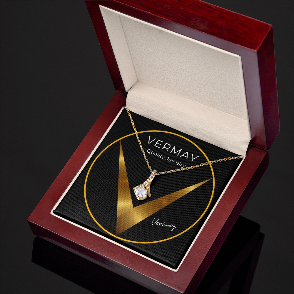 Gold finish neckless with zircon