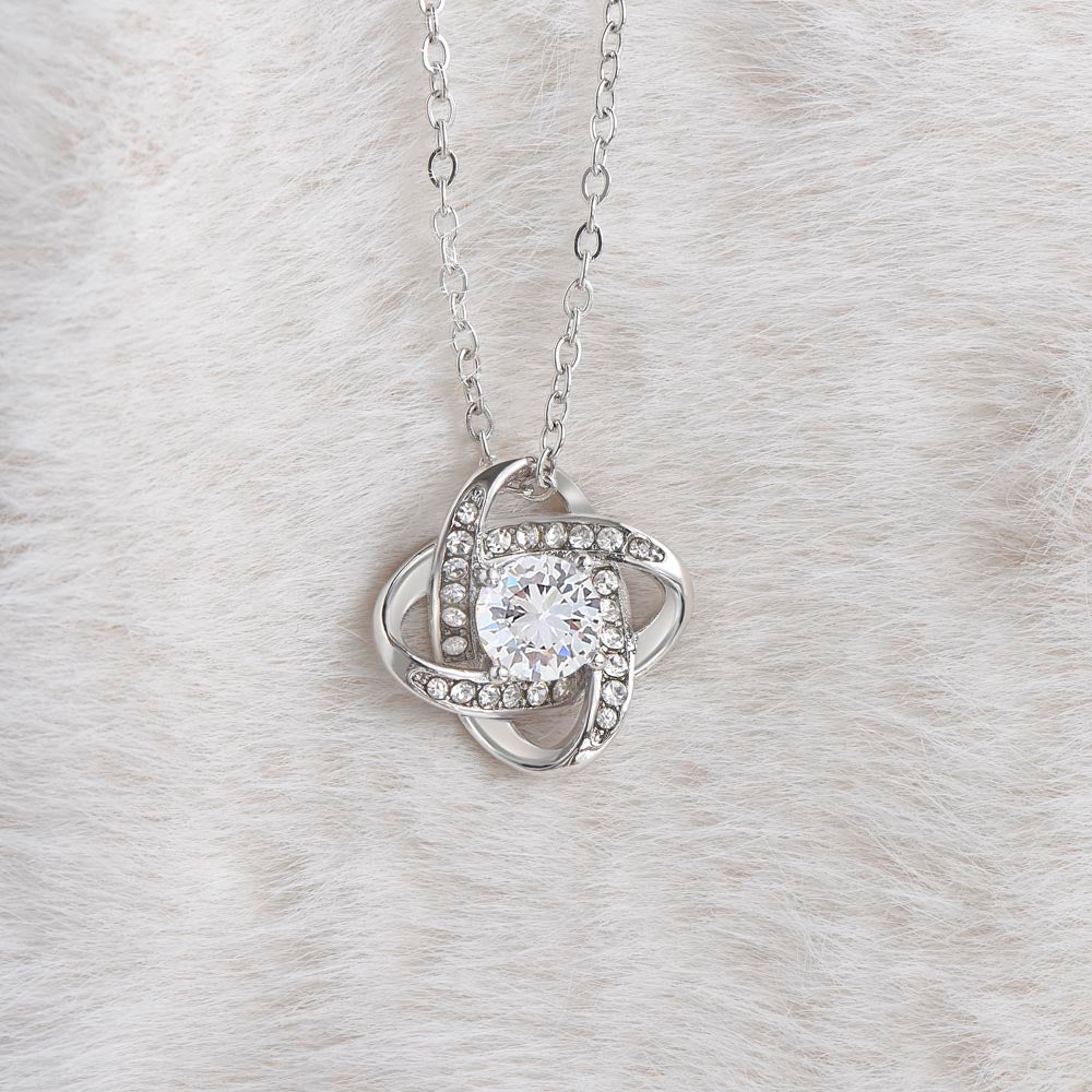 Love knot neckless