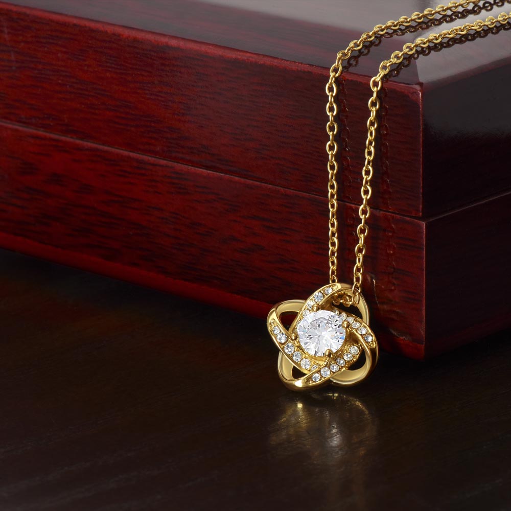 Love knot neckless